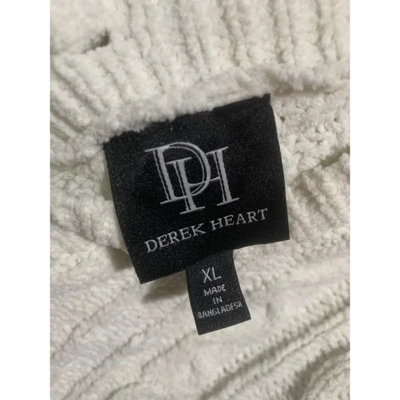 Derek‎ Heart XL Cream Cable Knit Lace Up V Neck Distressed Tunic Sweater - Picture 5 of 10